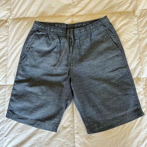 UNIQLO Men’s Chambray / Blue Drawstring Shorts